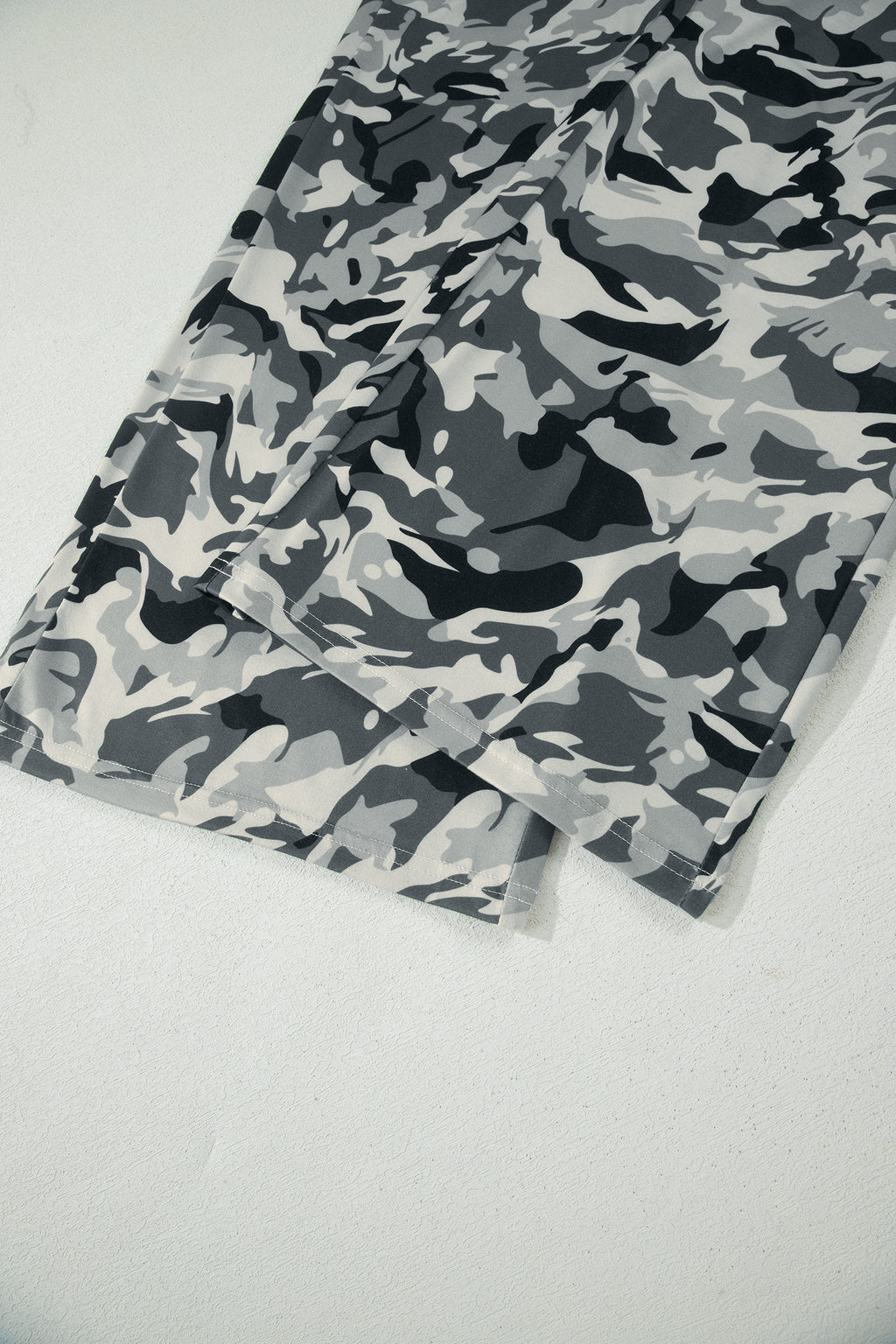 Green Camouflage Print Drawstring Casual Pants